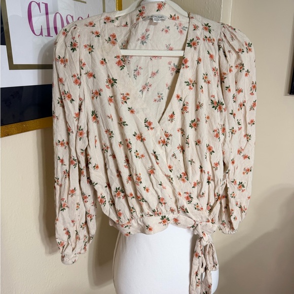 American Eagle Outfitters Tops - American Eagle Outfitters Cream Wrap Blouse with Coral Floral Print